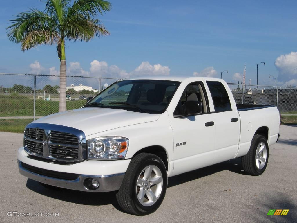 2008 Ram 1500 Big Horn Edition Quad Cab - Bright White / Medium Slate Gray photo #2