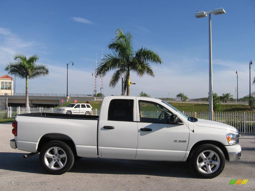 2008 Ram 1500 Big Horn Edition Quad Cab - Bright White / Medium Slate Gray photo #3