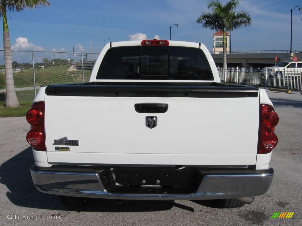 2008 Ram 1500 Big Horn Edition Quad Cab - Bright White / Medium Slate Gray photo #17