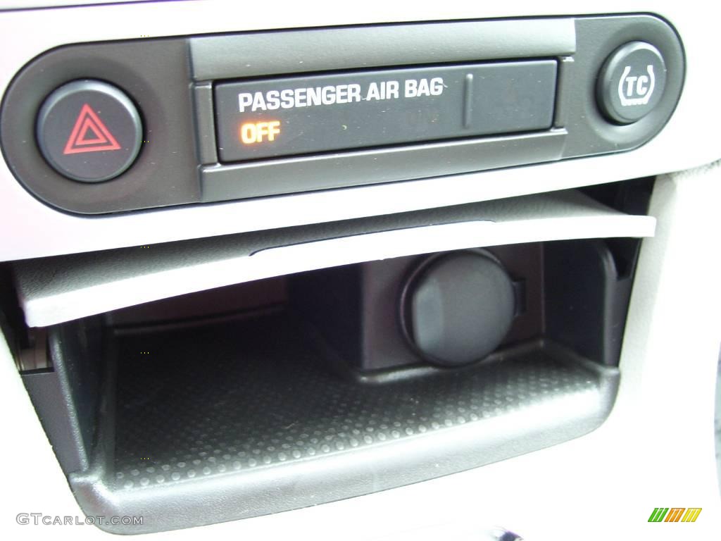 2010 Malibu LS Sedan - Taupe Gray Metallic / Titanium photo #39