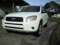 Super White - RAV4 I4 Photo No. 3