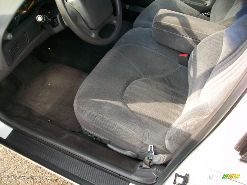 1999 Bonneville SE - Arctic White / Dark Pewter photo #11
