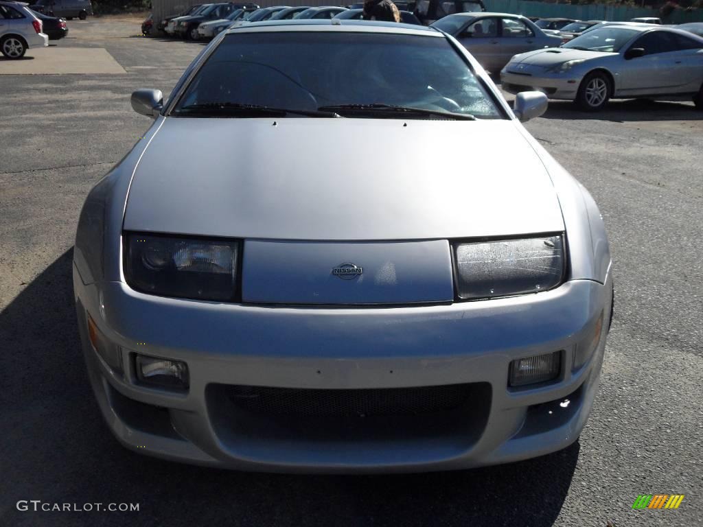 Silver Ice Metallic Nissan 300ZX