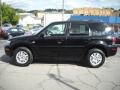 Black - Mariner Luxury 4WD Photo No. 5