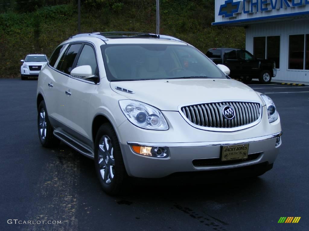 2010 Enclave CXL - White Diamond Tricoat / Cashmere/Cocoa photo #2