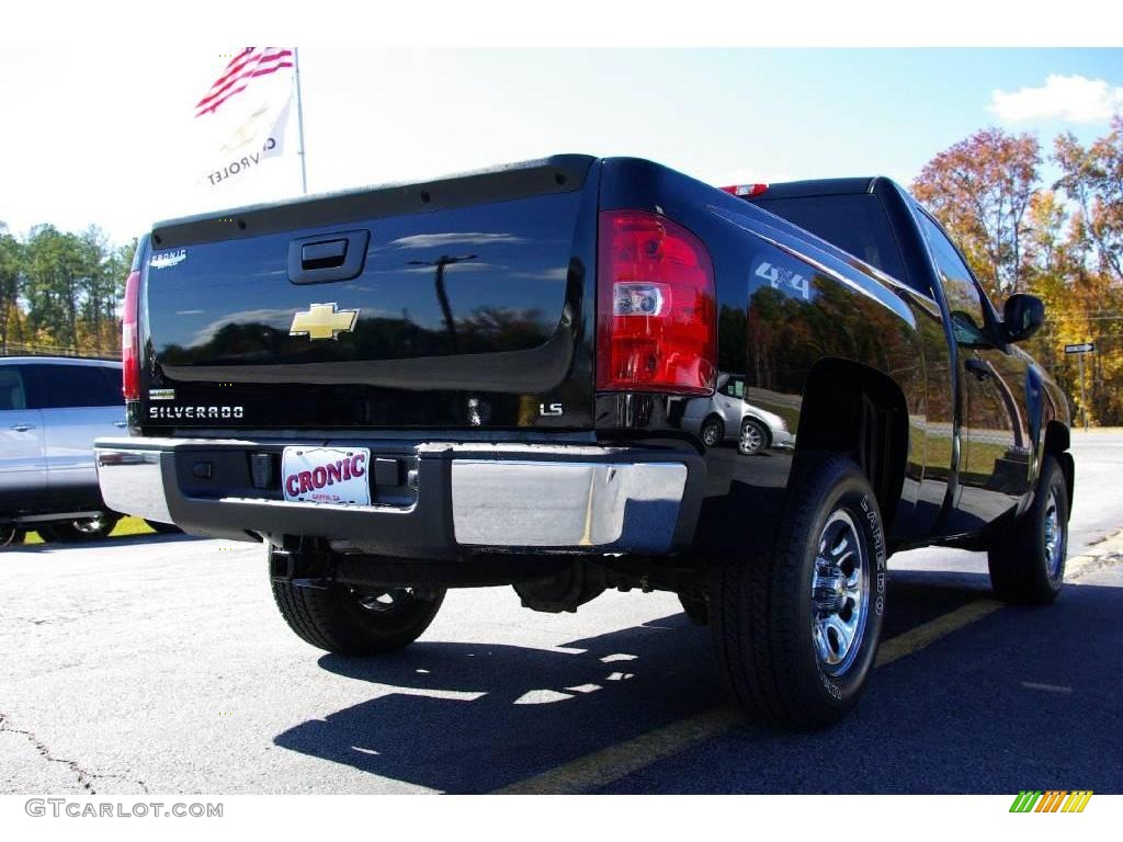 2008 Silverado 1500 LS Regular Cab 4x4 - Black / Light Titanium/Ebony Accents photo #6