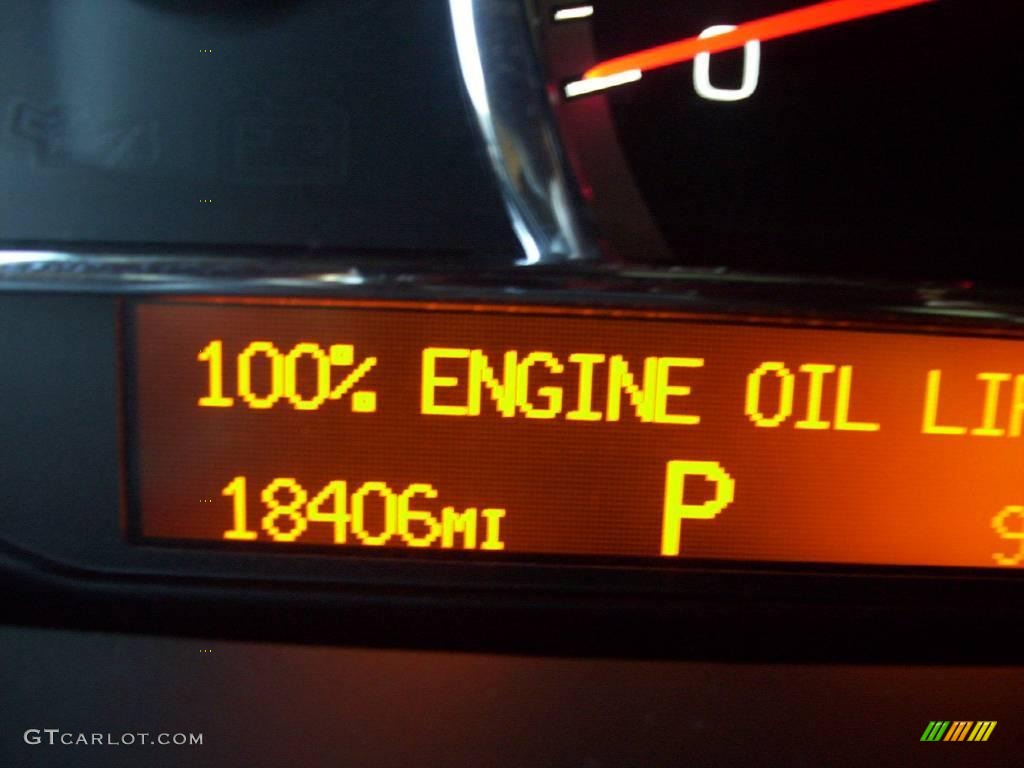 2009 STS V8 - Radiant Silver / Ebony photo #2