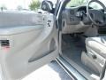 2001 Bright Silver Metallic Dodge Grand Caravan Sport  photo #13