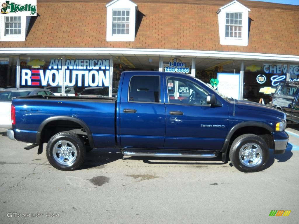 2005 Ram 1500 SLT Quad Cab 4x4 - Patriot Blue Pearl / Dark Slate Gray photo #2