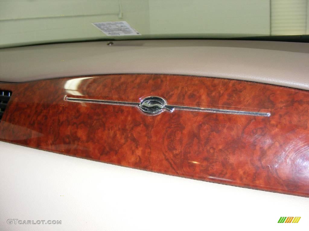 2007 Impala LT - White / Neutral Beige photo #26