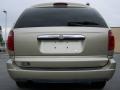 2006 Linen Gold Metallic Chrysler Town & Country Limited  photo #5