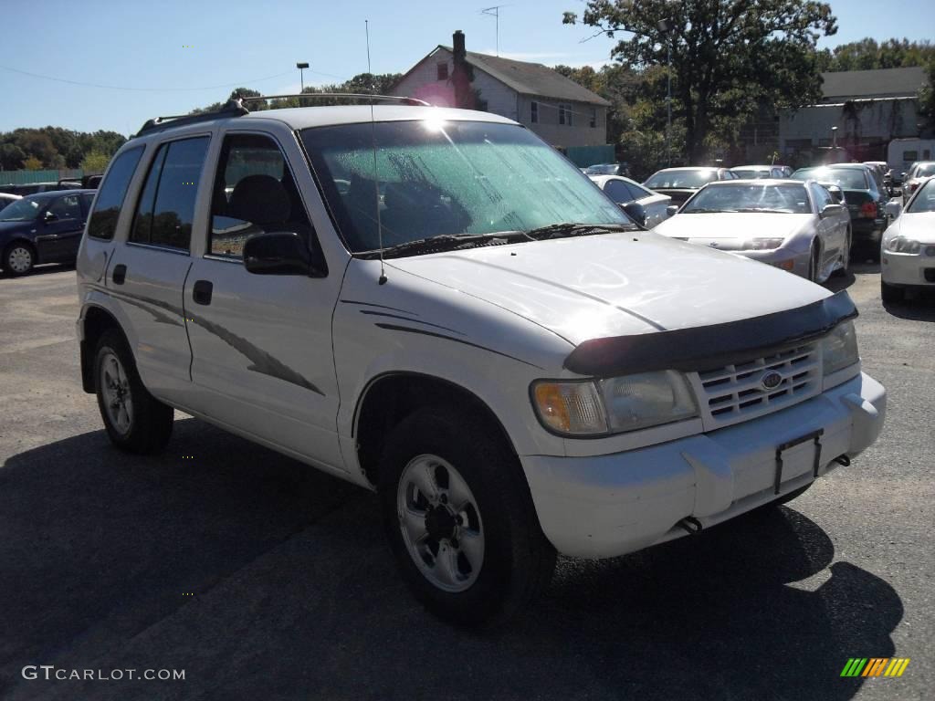 1997 Sportage 4x4 - Crystal White / Gray photo #3
