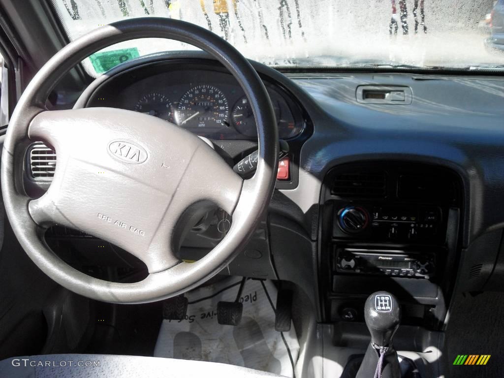 1997 Sportage 4x4 - Crystal White / Gray photo #12