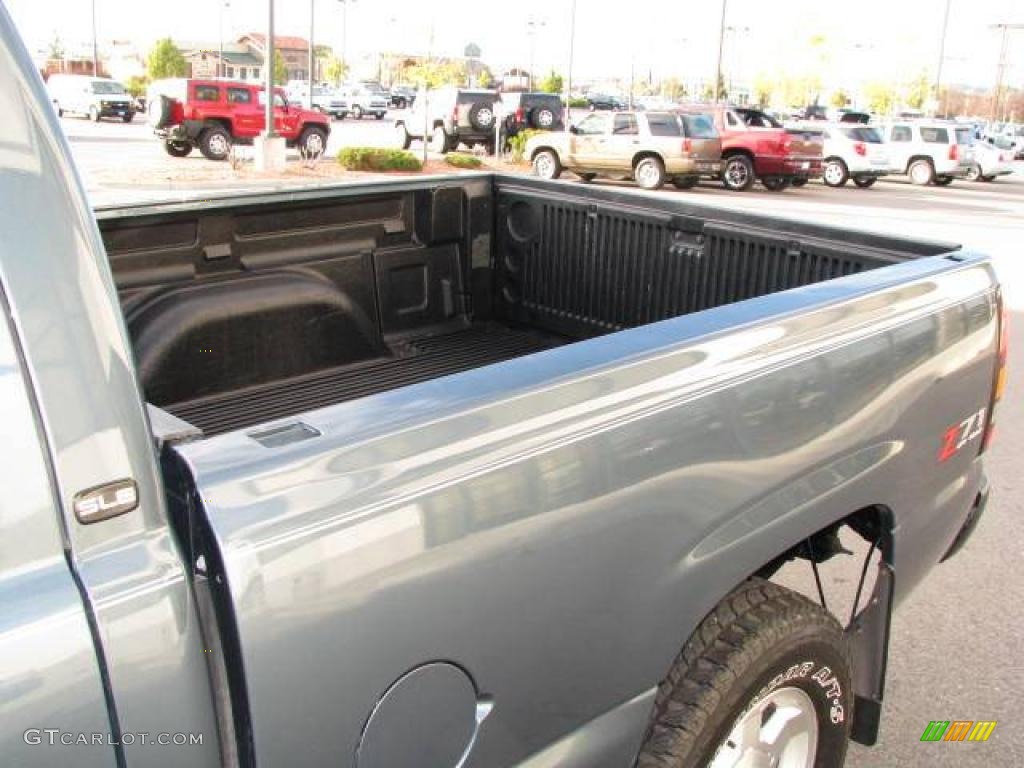 2006 Sierra 1500 SLE Extended Cab 4x4 - Stealth Gray Metallic / Dark Pewter photo #9