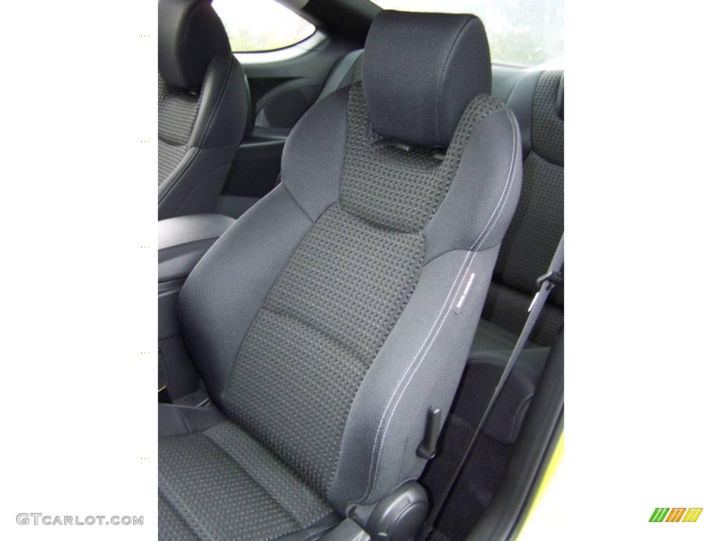 2010 Genesis Coupe 2.0T Premium - Lime Rock Green / Black photo #11