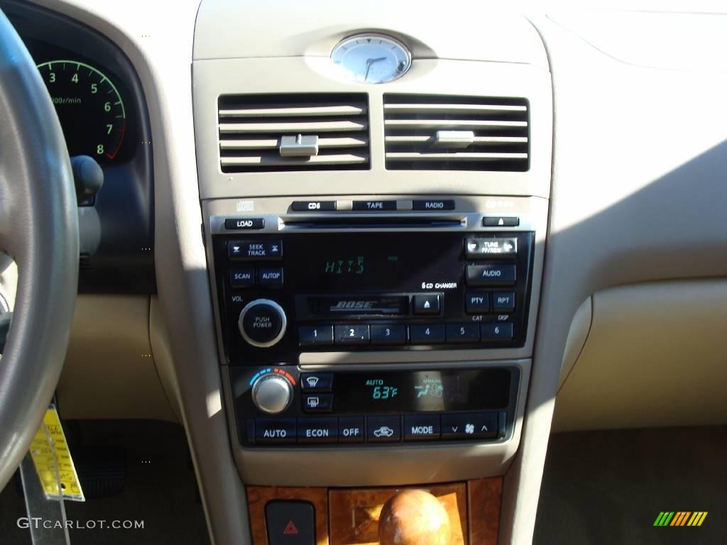 2004 I 35 - Midnight Blue Metallic / Beige photo #20