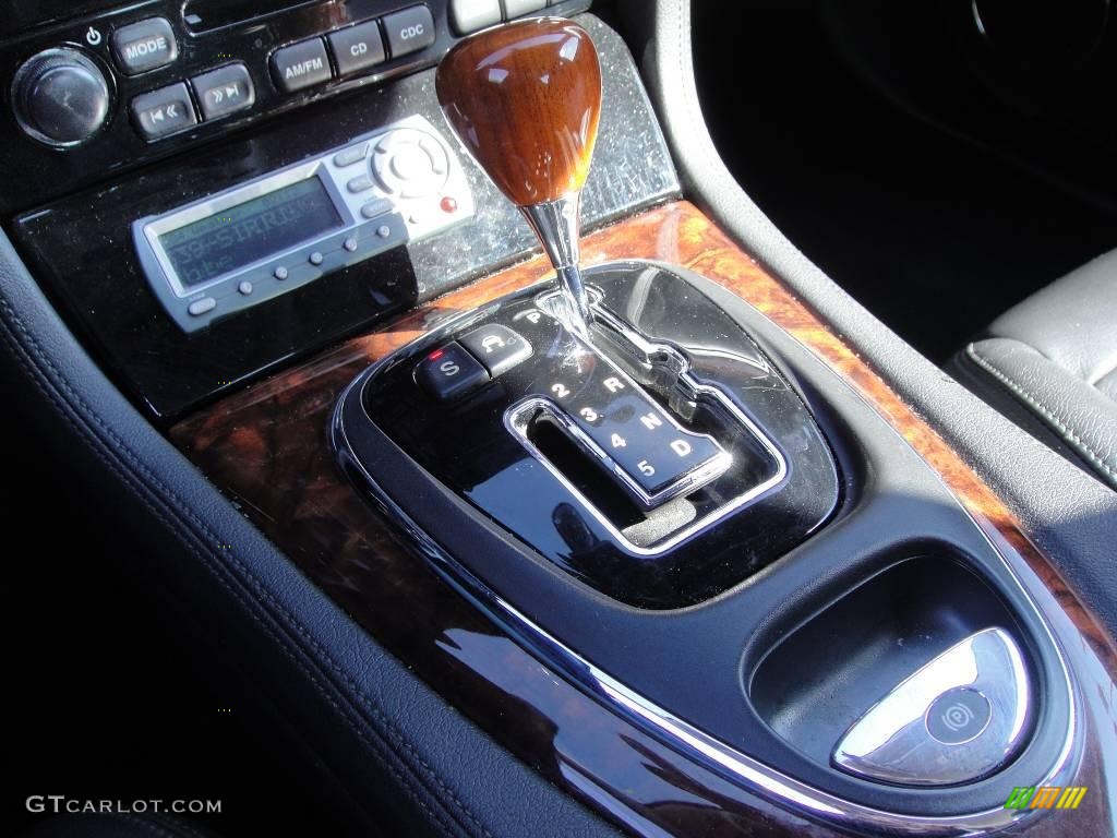 2005 XJ XJ8 L - Slate Metallic / Charcoal photo #30