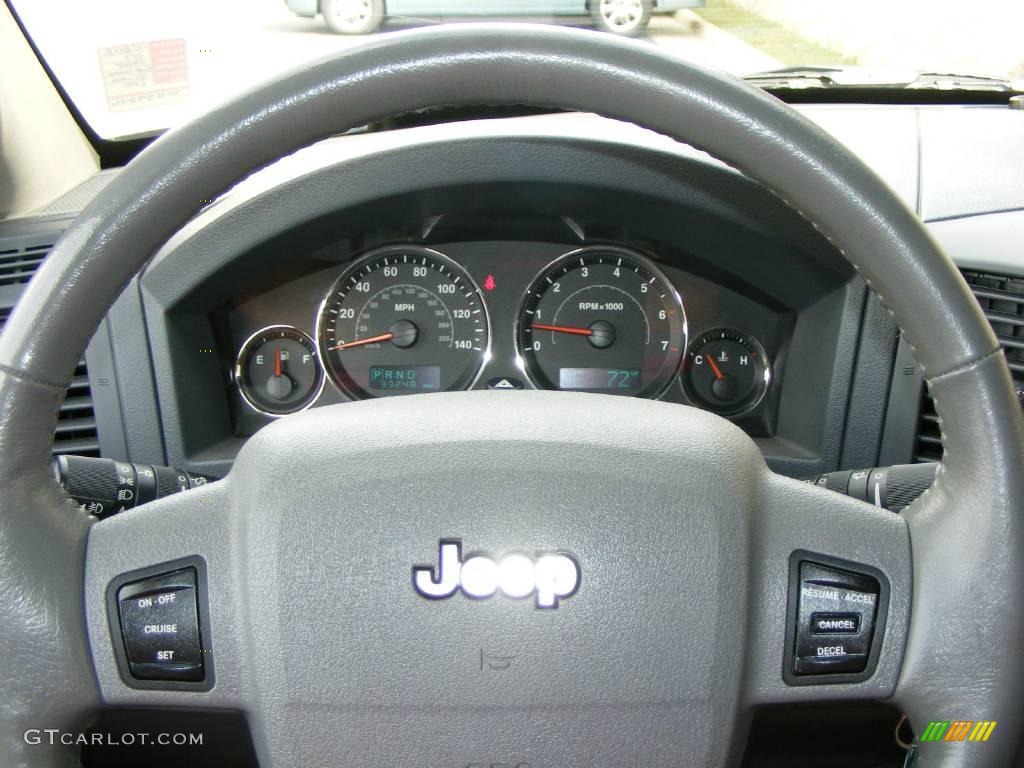 2007 Grand Cherokee Limited 4x4 - Bright Silver Metallic / Medium Slate Gray photo #10