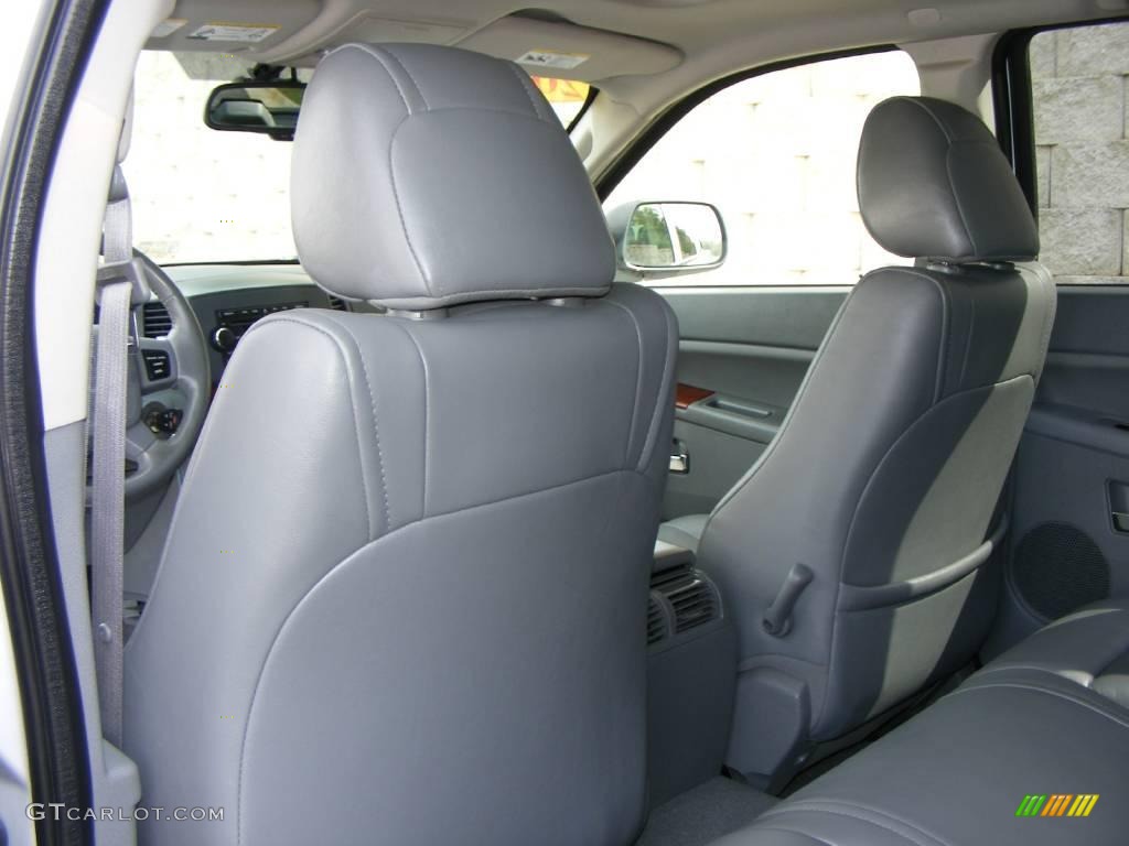2007 Grand Cherokee Limited 4x4 - Bright Silver Metallic / Medium Slate Gray photo #17