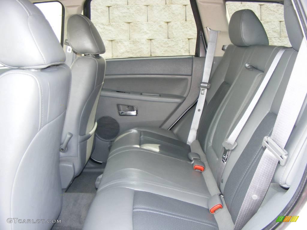 2007 Grand Cherokee Limited 4x4 - Bright Silver Metallic / Medium Slate Gray photo #18