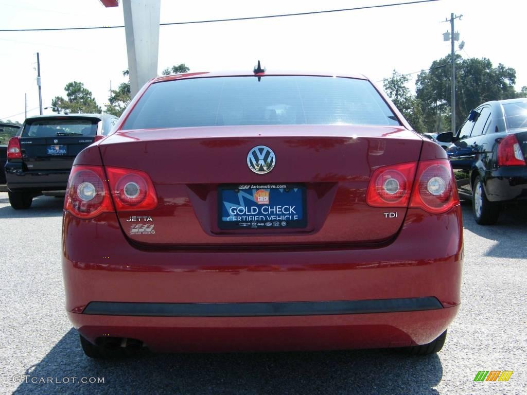 2006 Jetta TDI Sedan - Spice Red Metallic / Pure Beige photo #4