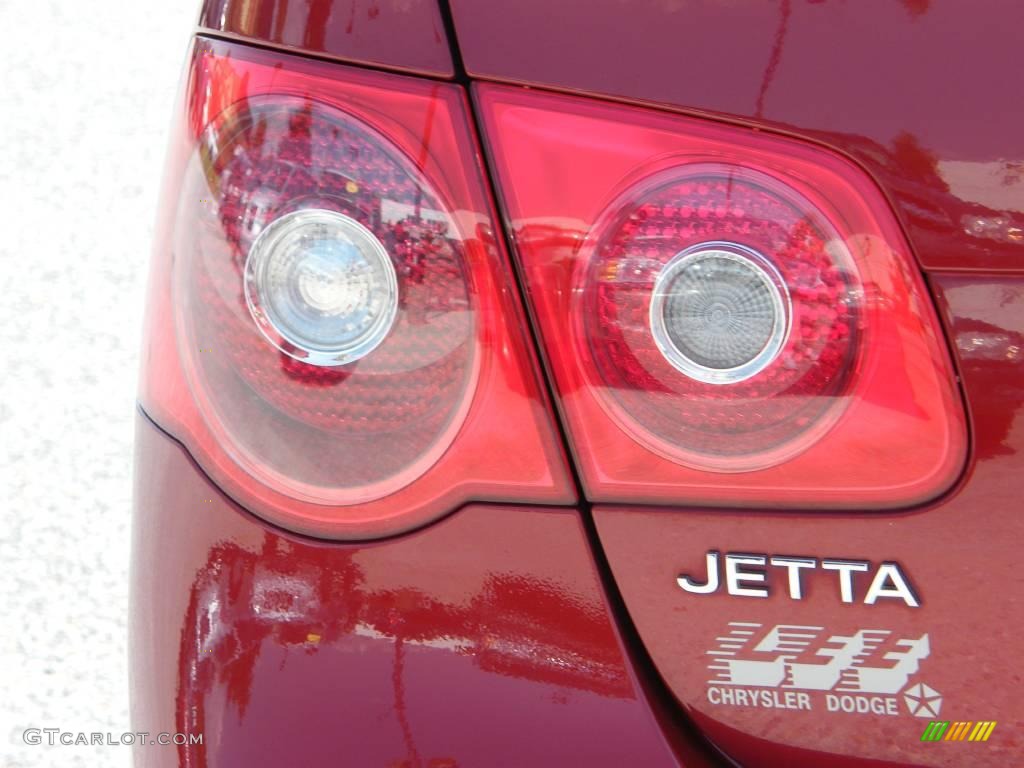 2006 Jetta TDI Sedan - Spice Red Metallic / Pure Beige photo #10