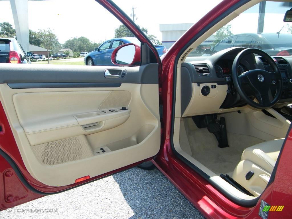 2006 Jetta TDI Sedan - Spice Red Metallic / Pure Beige photo #13