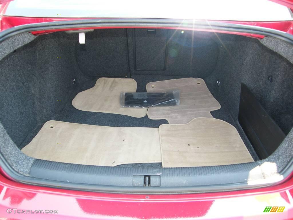 2006 Jetta TDI Sedan - Spice Red Metallic / Pure Beige photo #25