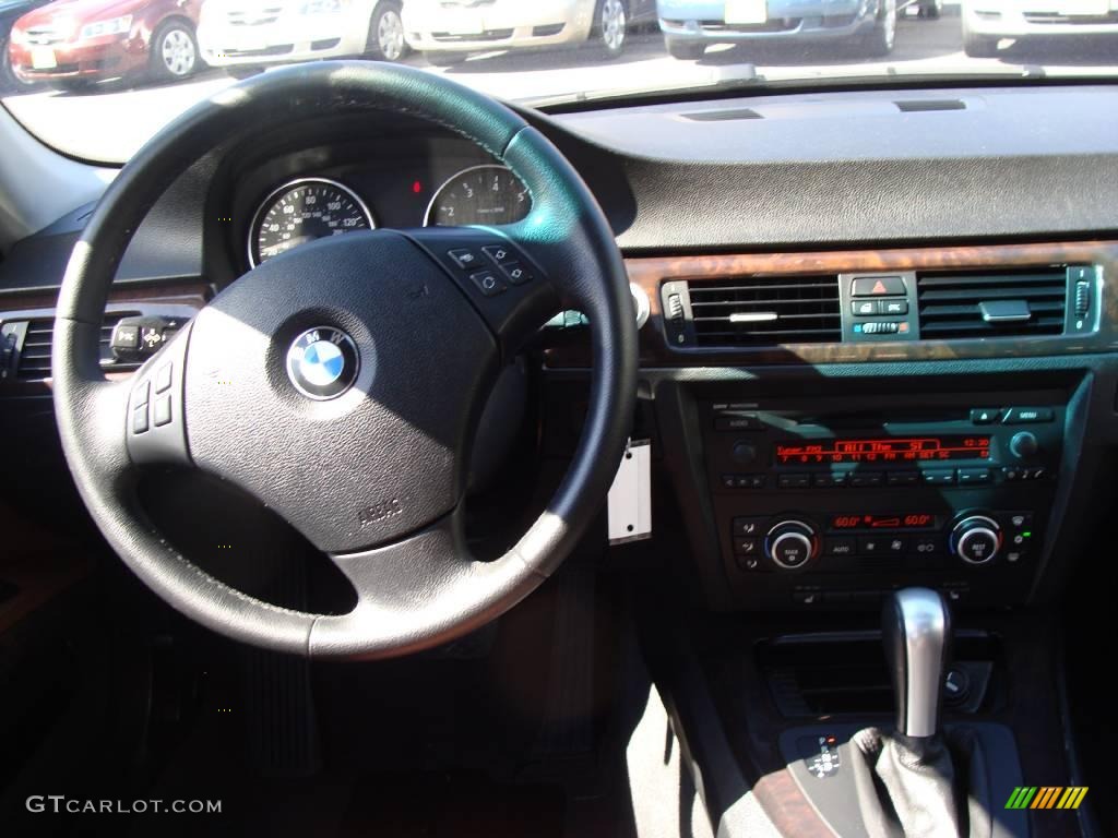 2007 3 Series 328xi Sedan - Monaco Blue Metallic / Terra/Black Dakota Leather photo #19