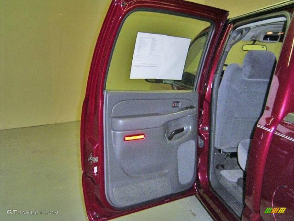 2005 Silverado 1500 LS Crew Cab - Sport Red Metallic / Dark Charcoal photo #24
