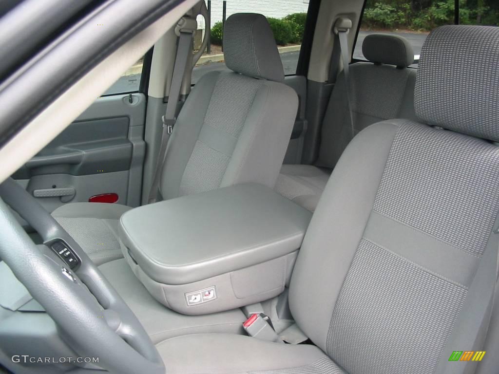 2006 Ram 1500 SLT Quad Cab - Brilliant Black Crystal Pearl / Medium Slate Gray photo #4