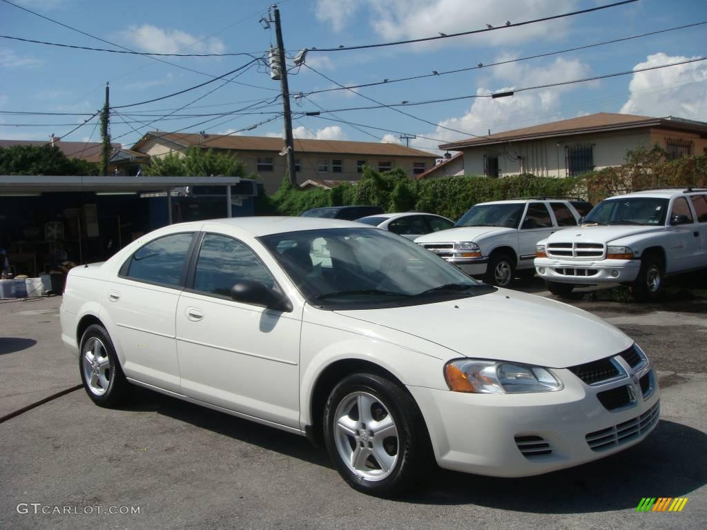 2006 Stratus SXT Sedan - Stone White / Dark Slate Grey photo #1