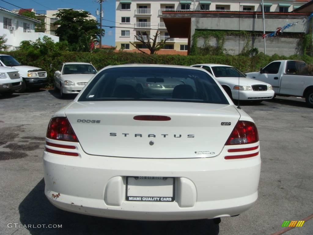 2006 Stratus SXT Sedan - Stone White / Dark Slate Grey photo #4