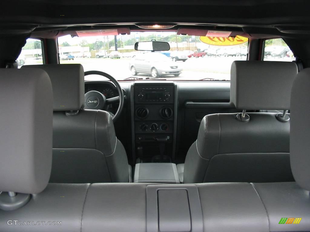 2009 Wrangler X 4x4 - Flame Red / Dark Slate Gray/Medium Slate Gray photo #4