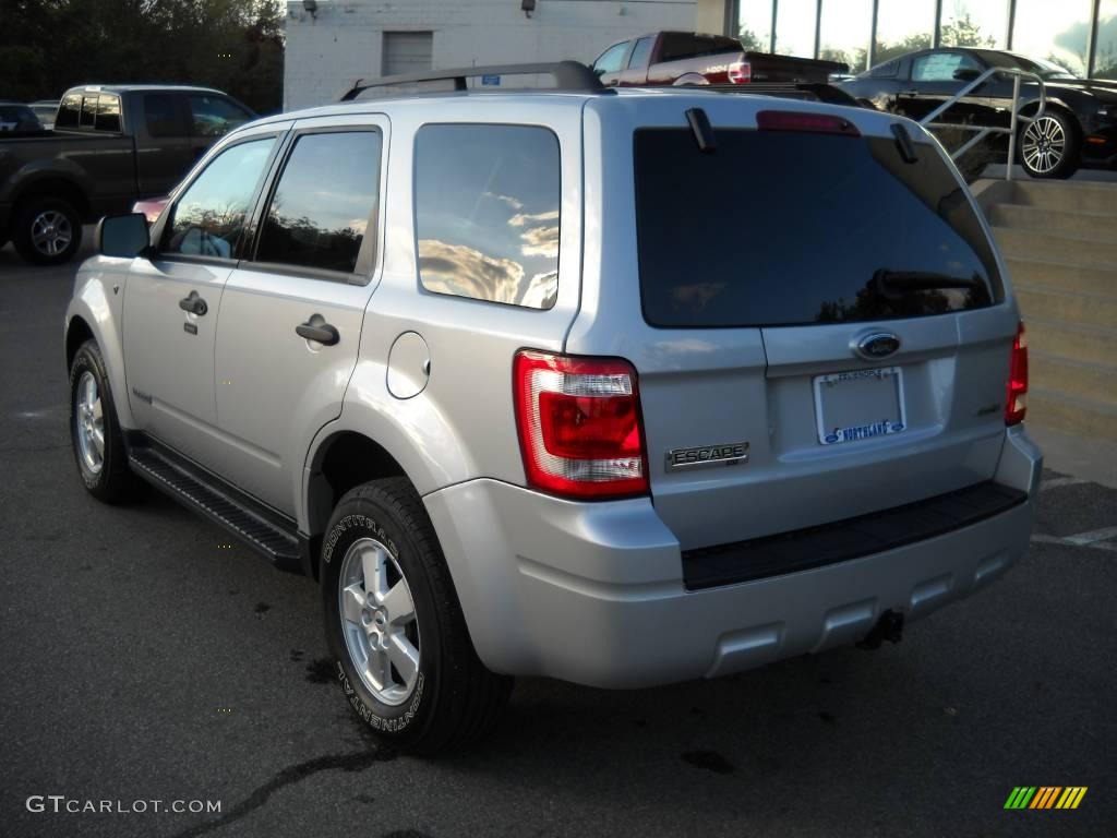 2008 Escape XLT V6 4WD - Silver Metallic / Stone photo #8