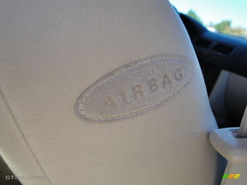 2001 Jetta GLS TDI Sedan - Cool White / Beige photo #16