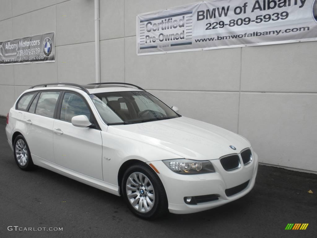 2009 3 Series 328i Sport Wagon - Alpine White / Beige Dakota Leather photo #27