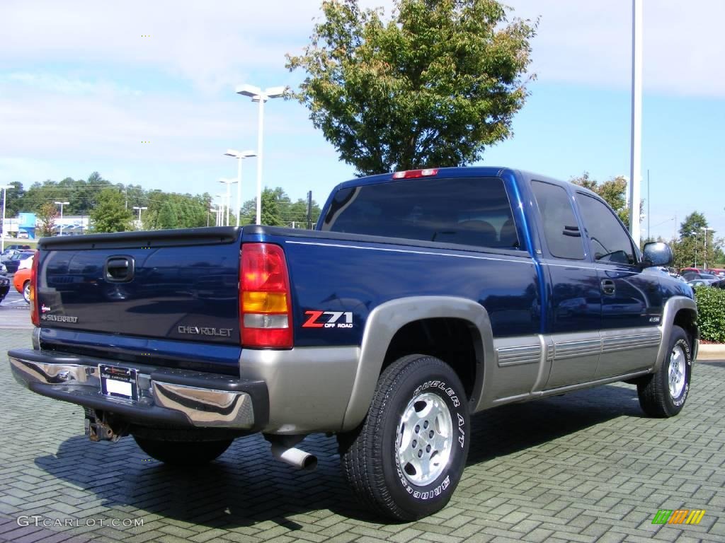 2002 Silverado 1500 LS Extended Cab 4x4 - Indigo Blue Metallic / Graphite Gray photo #5