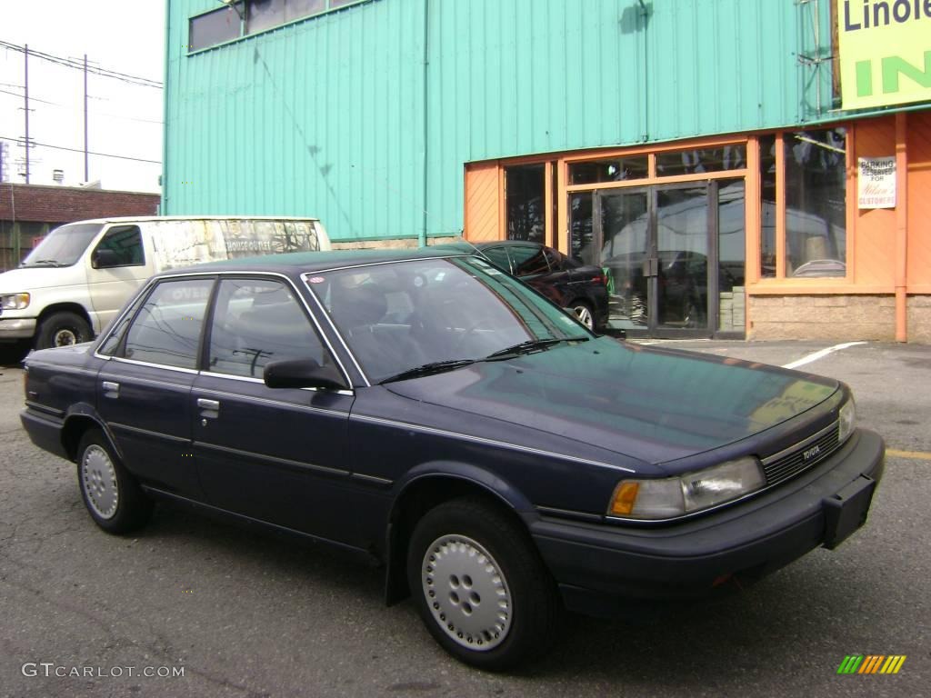 1990 Camry Deluxe Sedan - Dark Blue Pearl Metallic / Gray photo #4
