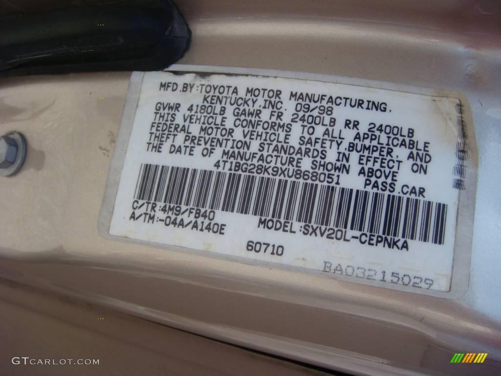 1999 Camry LE - Cashmere Beige Metallic / Oak photo #17