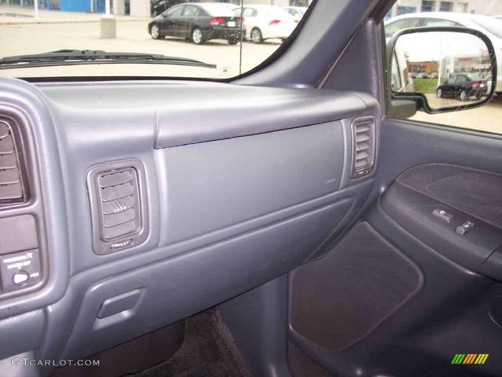 1999 Silverado 1500 LS Extended Cab 4x4 - Light Pewter Metallic / Graphite photo #18