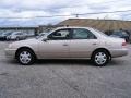 2001 Cashmere Beige Metallic Toyota Camry CE  photo #6