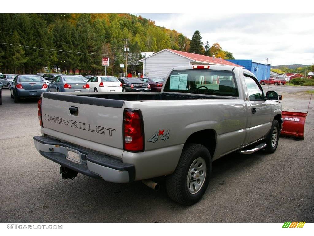 2005 Silverado 1500 Regular Cab 4x4 - Silver Birch Metallic / Dark Charcoal photo #10