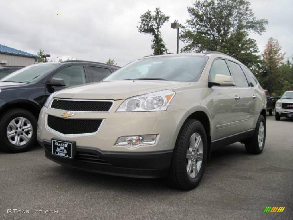 2010 Traverse LT AWD - Gold Mist Metallic / Ebony photo #1