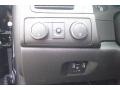 Black - Suburban LS 4x4 Photo No. 30