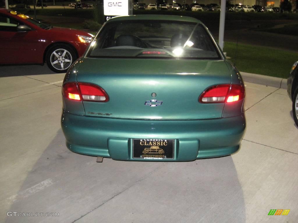 1999 Cavalier Coupe - Medium Green Metallic / Graphite photo #2