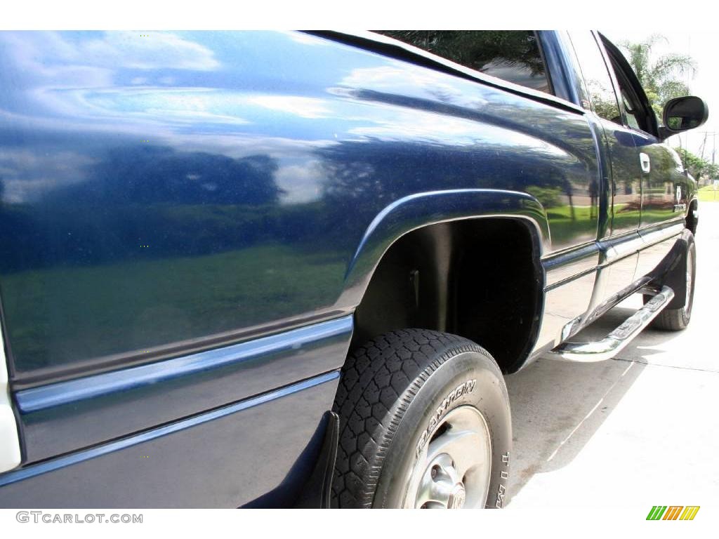 2000 Ram 1500 SLT Extended Cab 4x4 - Intense Blue Pearlcoat / Mist Gray photo #13