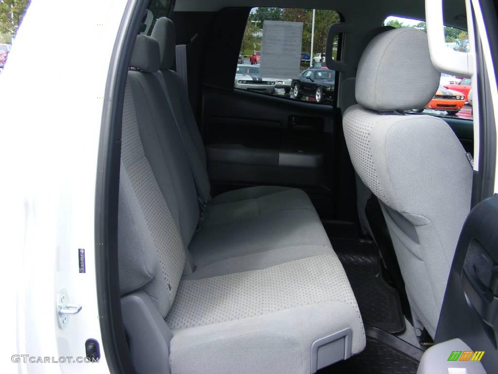 2007 Tundra SR5 TRD Double Cab - Super White / Graphite Gray photo #19