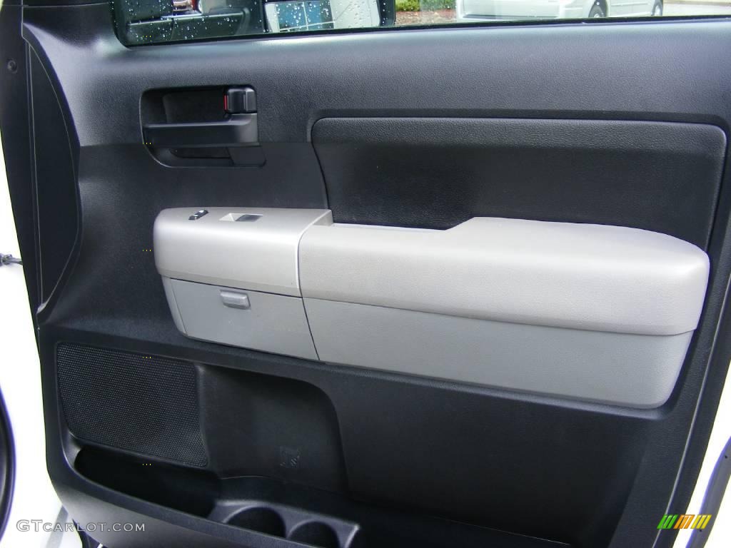 2007 Tundra SR5 TRD Double Cab - Super White / Graphite Gray photo #22