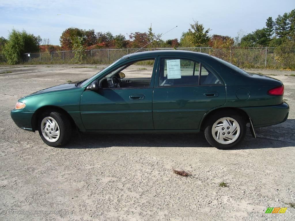 1999 Escort SE Sedan - Tropic Green Metallic / Medium Graphite photo #2